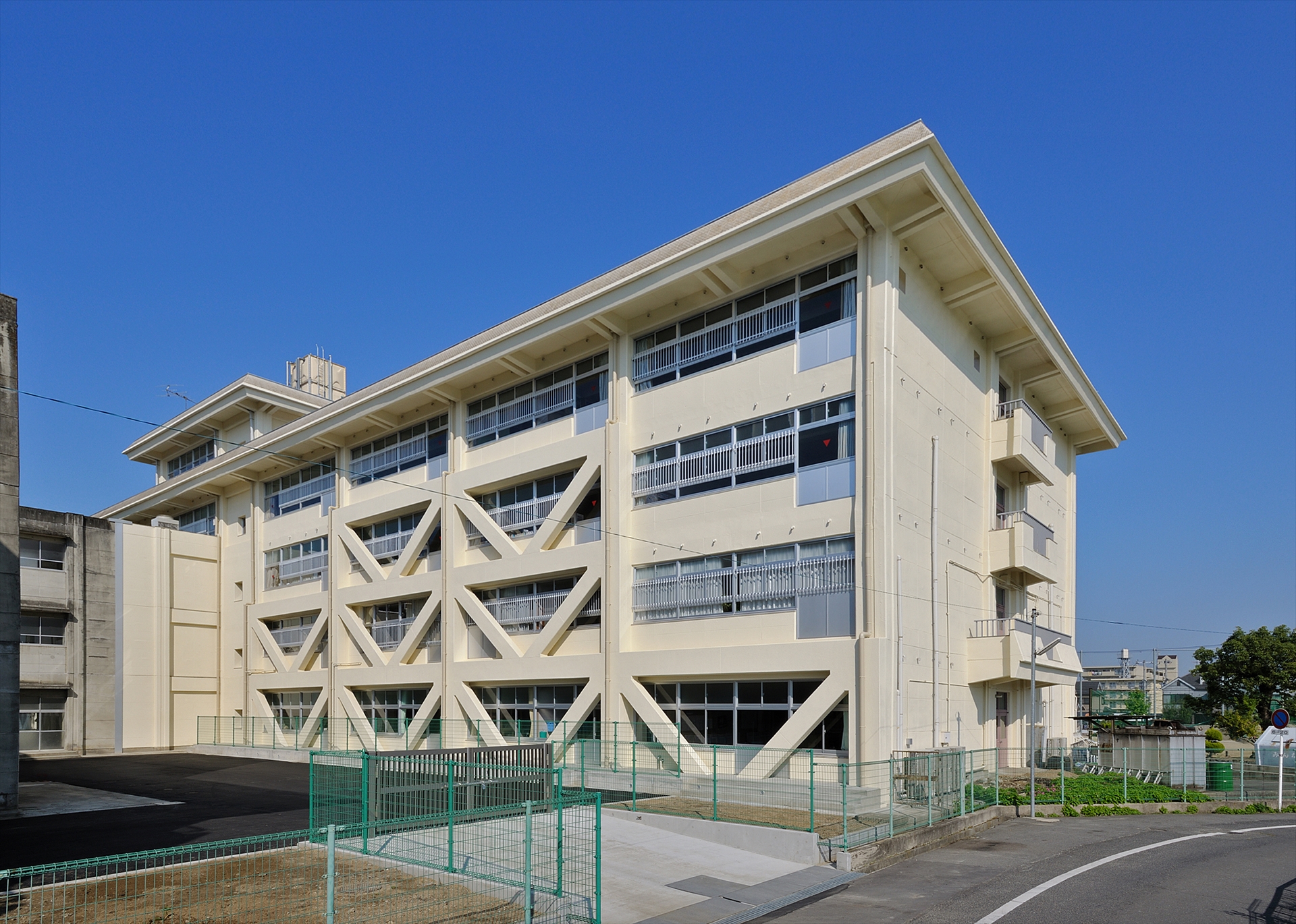 片塩小学校耐震改修工事 株式会社キタムラ